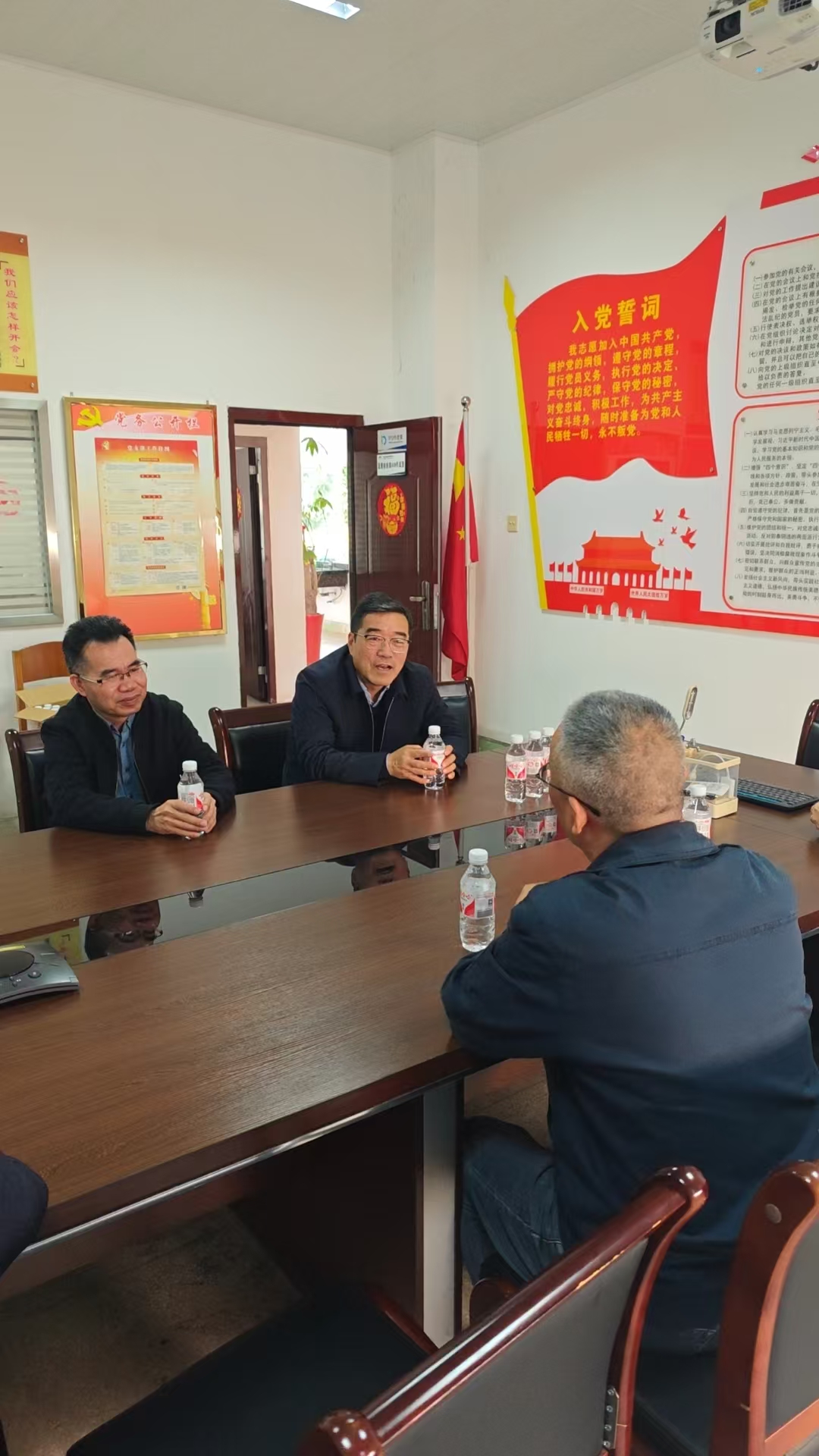 1753078189366075301.jpg 1753078189366075301.jpg